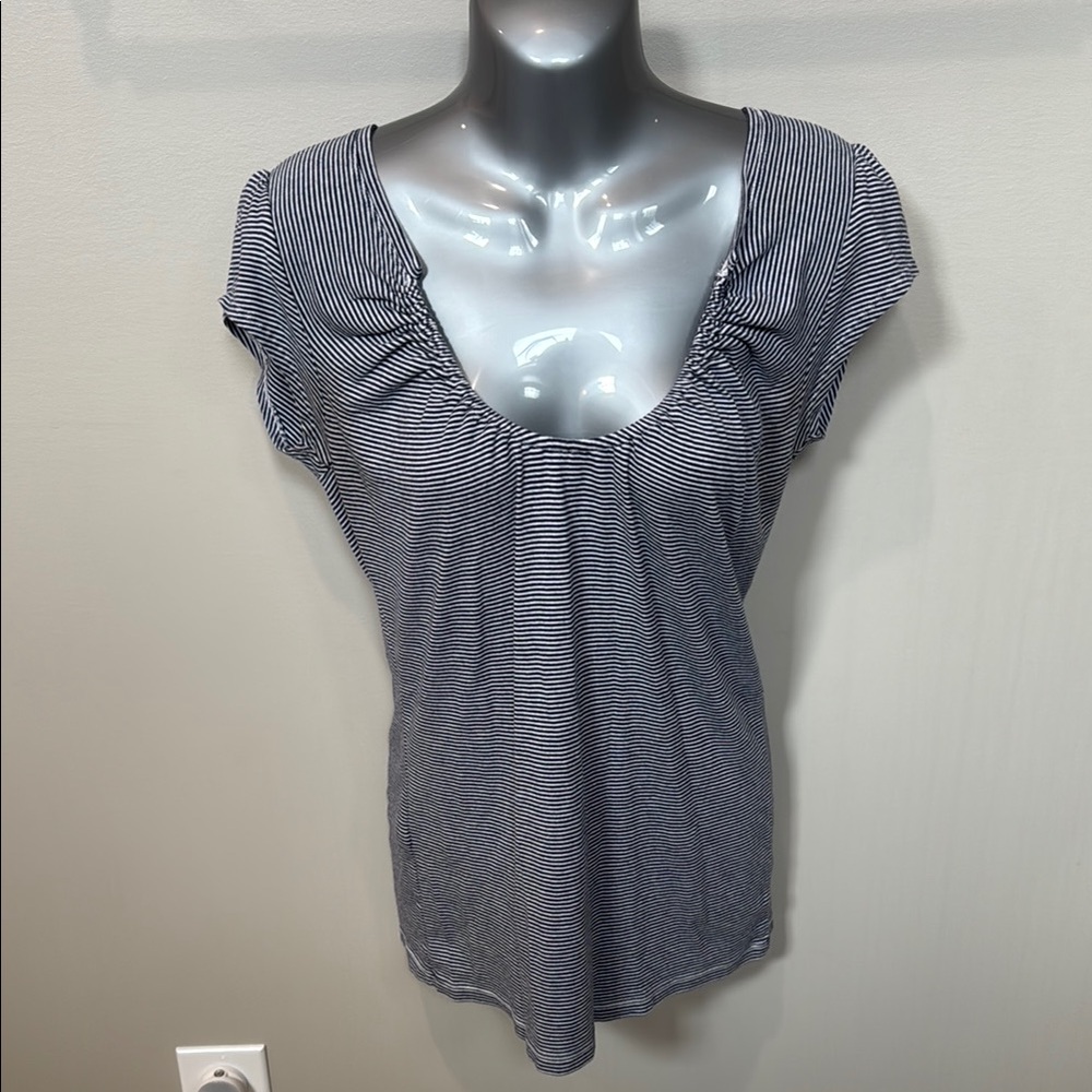 Express Black and White Short Sleeve Tee
